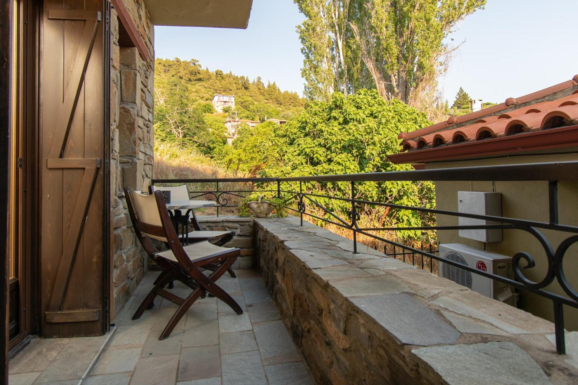 Oreiades Guesthouse Parthenon Exterior photo