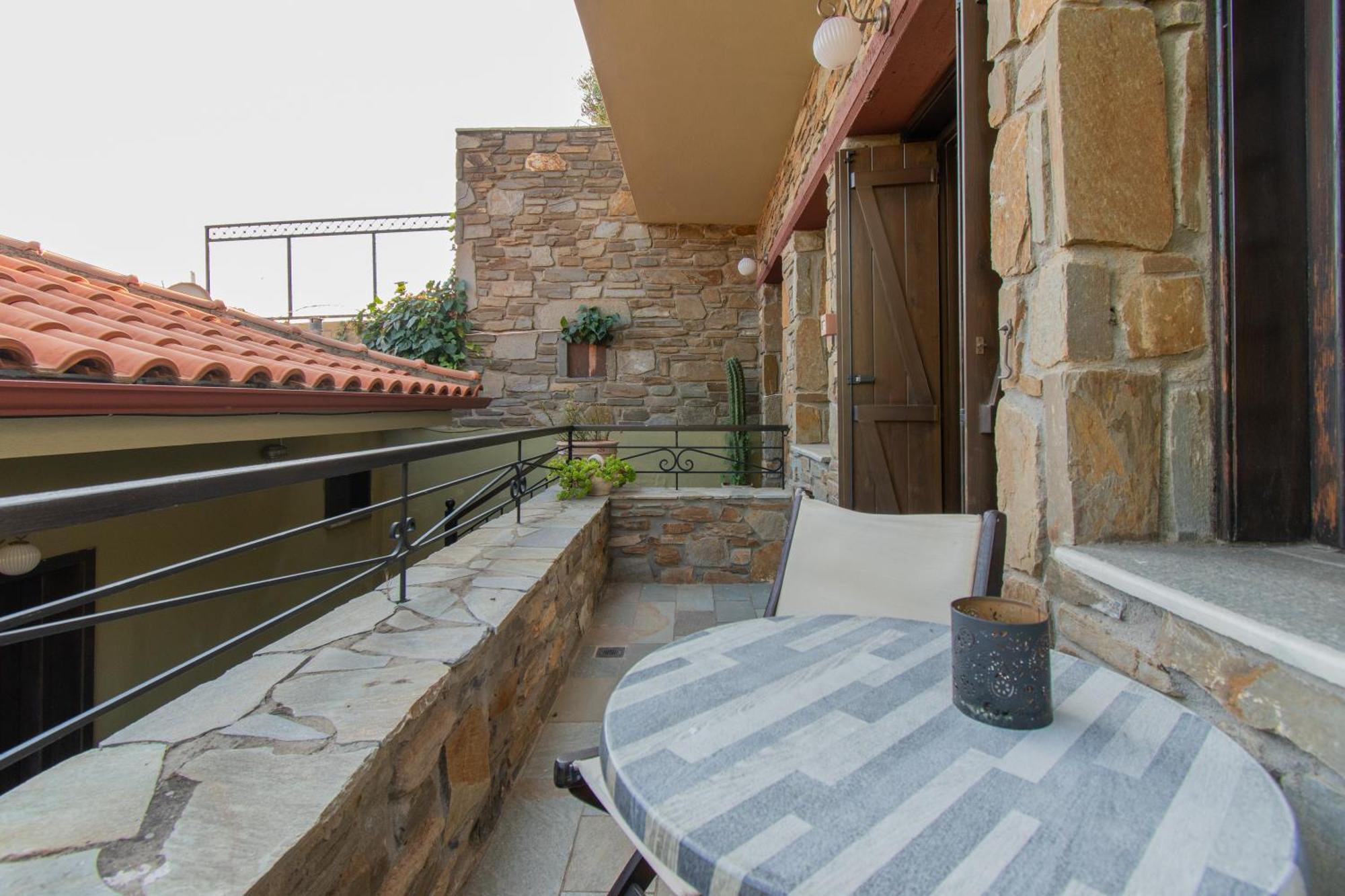Oreiades Guesthouse Parthenon Exterior photo